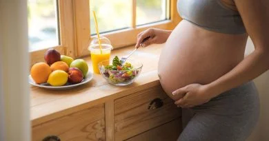 8 Healthy Foods To Eat At Every Stage Of Your Pregnancy